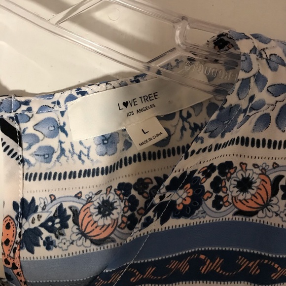 Love Tree Shorts romper - Picture 4 of 4